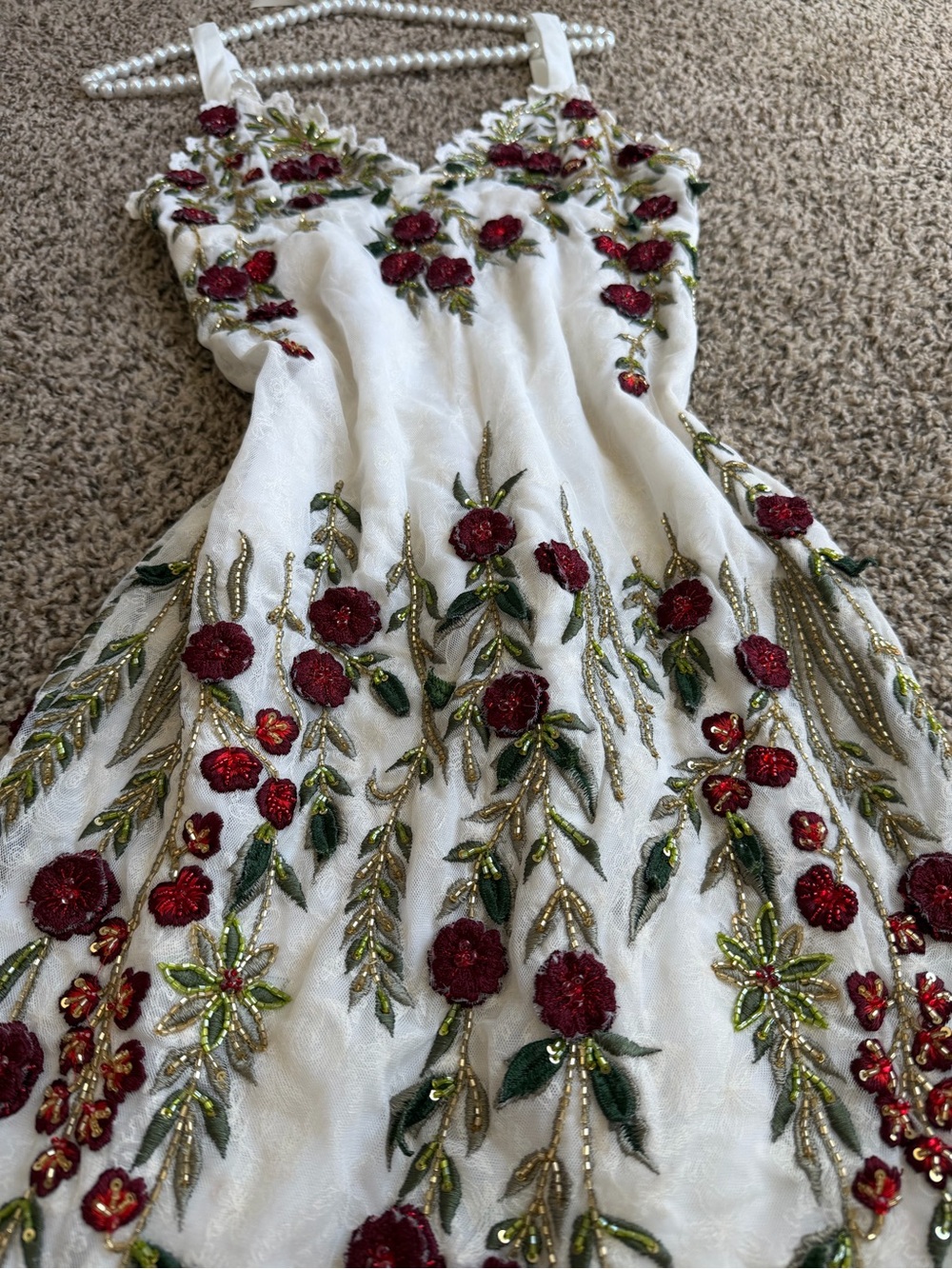Embroidered White Maxi Dress with Red Floral Detail - Picture 4 of 5